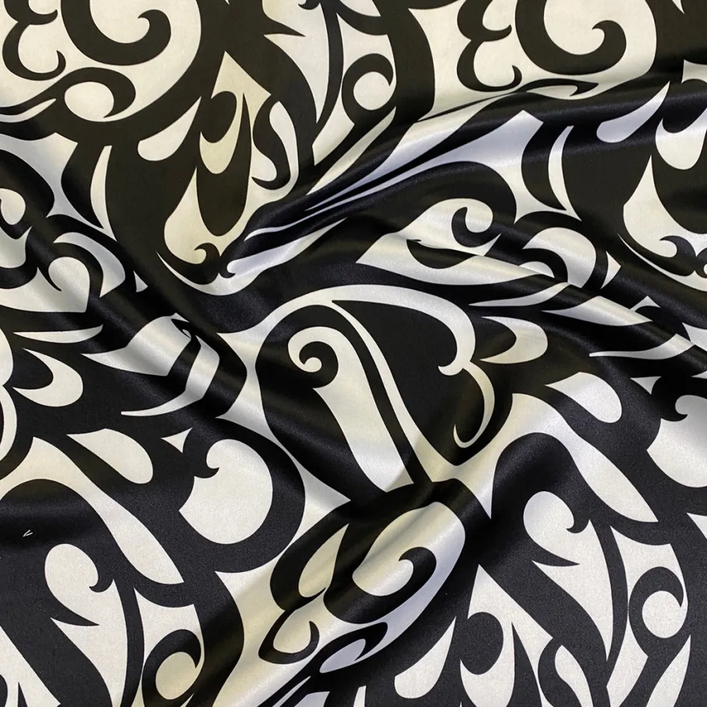 Abstract (Pucci) Table Linen in Black and White