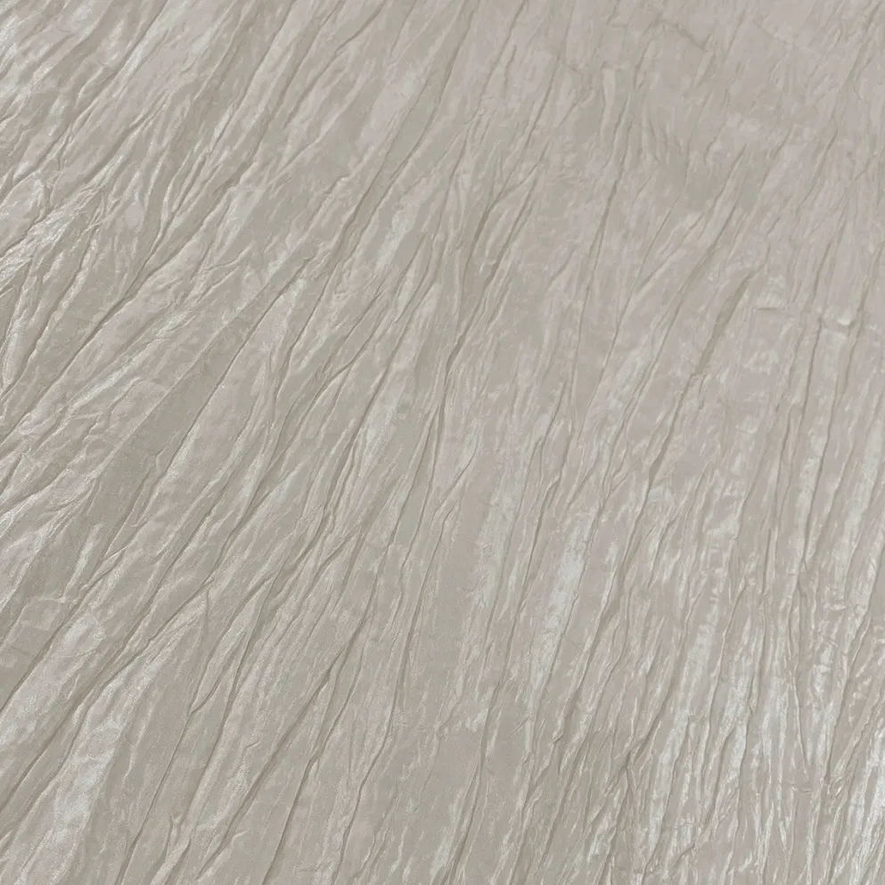 Accordion Taffeta Table Linen in Cream