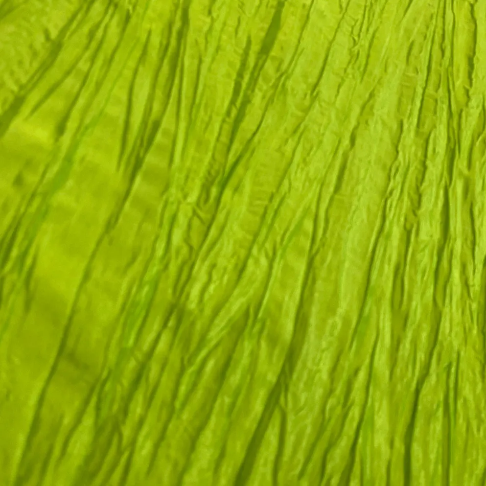 Accordion Taffeta Table Linen in Lime
