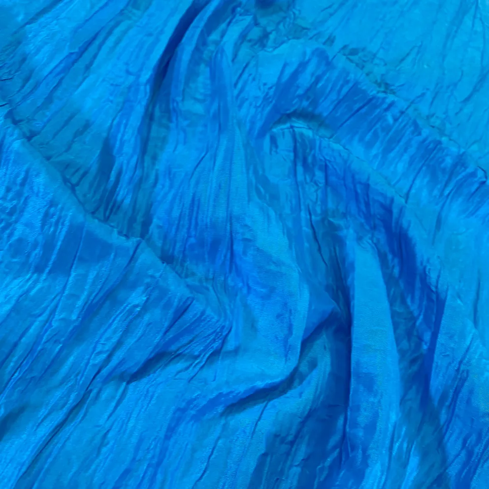 Accordion Taffeta Table Linen in Turquoise 112