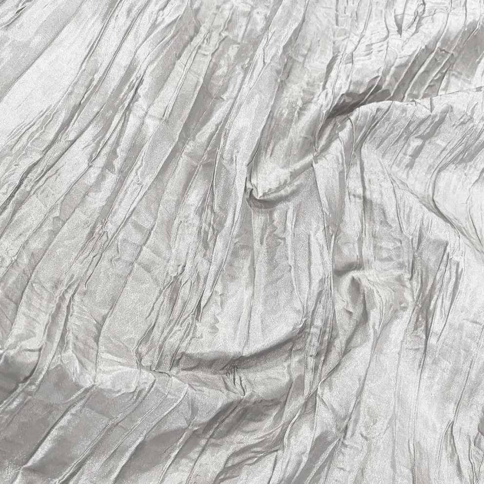 Accordion Taffeta Table Runner in White