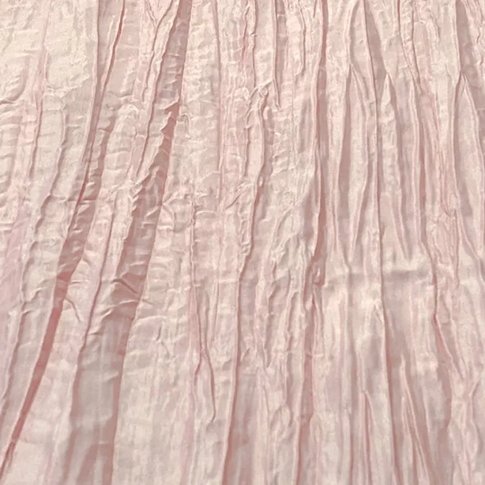 Accordion Taffeta Table Runner in Rose Powder