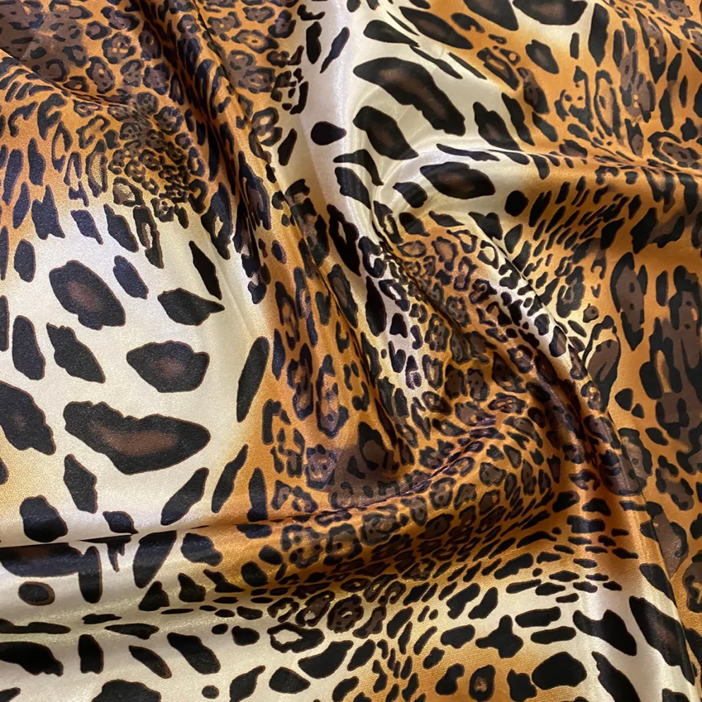 Animal Print Table Linen in Leopard