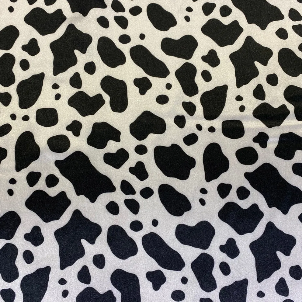 Animal Print Table Runner in Cow
