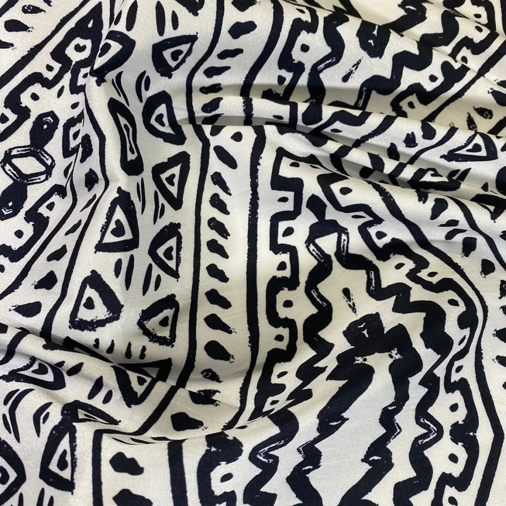 Aztec Print (Dupioni) Table Runner in Black