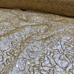 Bedazzle Table Runner in Gold 18K