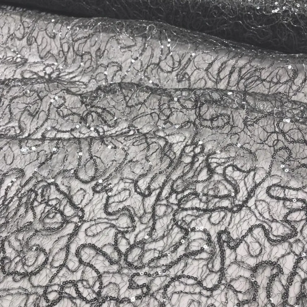 Bedazzle (w/ Poly Lining) Table Napkin in Charcoal