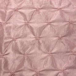 Belly Button (Pinwheel) Table Runner in Pink Petal