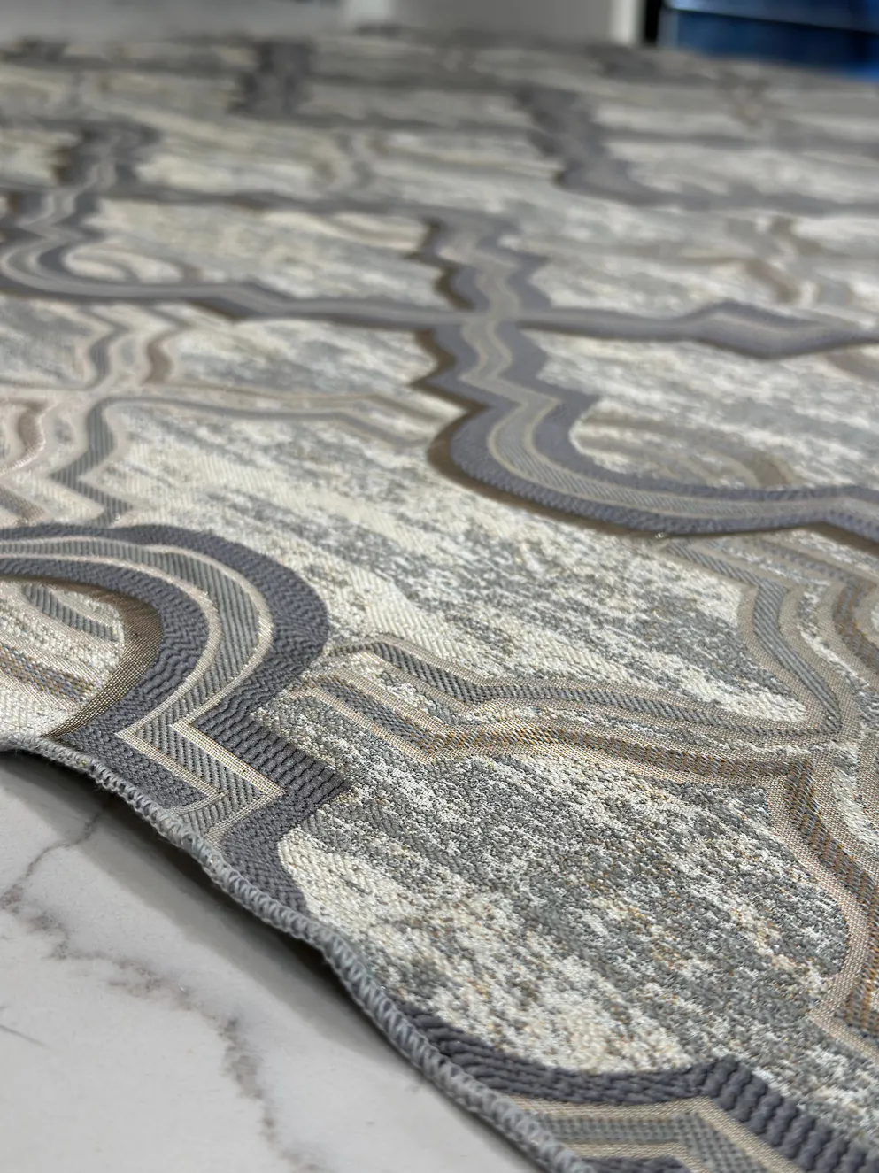 Bentley Jacquard Table Linen in Silver