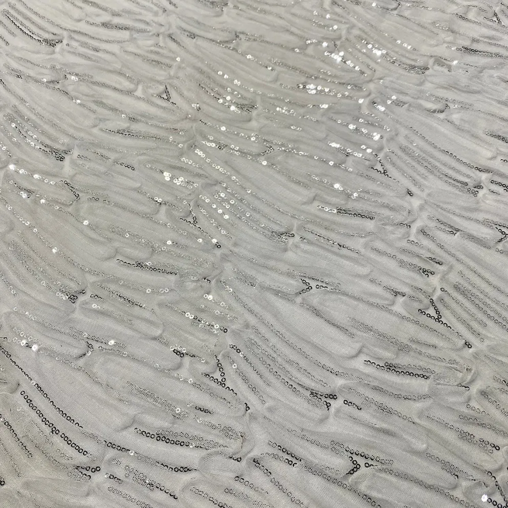 Brilliant Sheer Sequins Table Runner in White