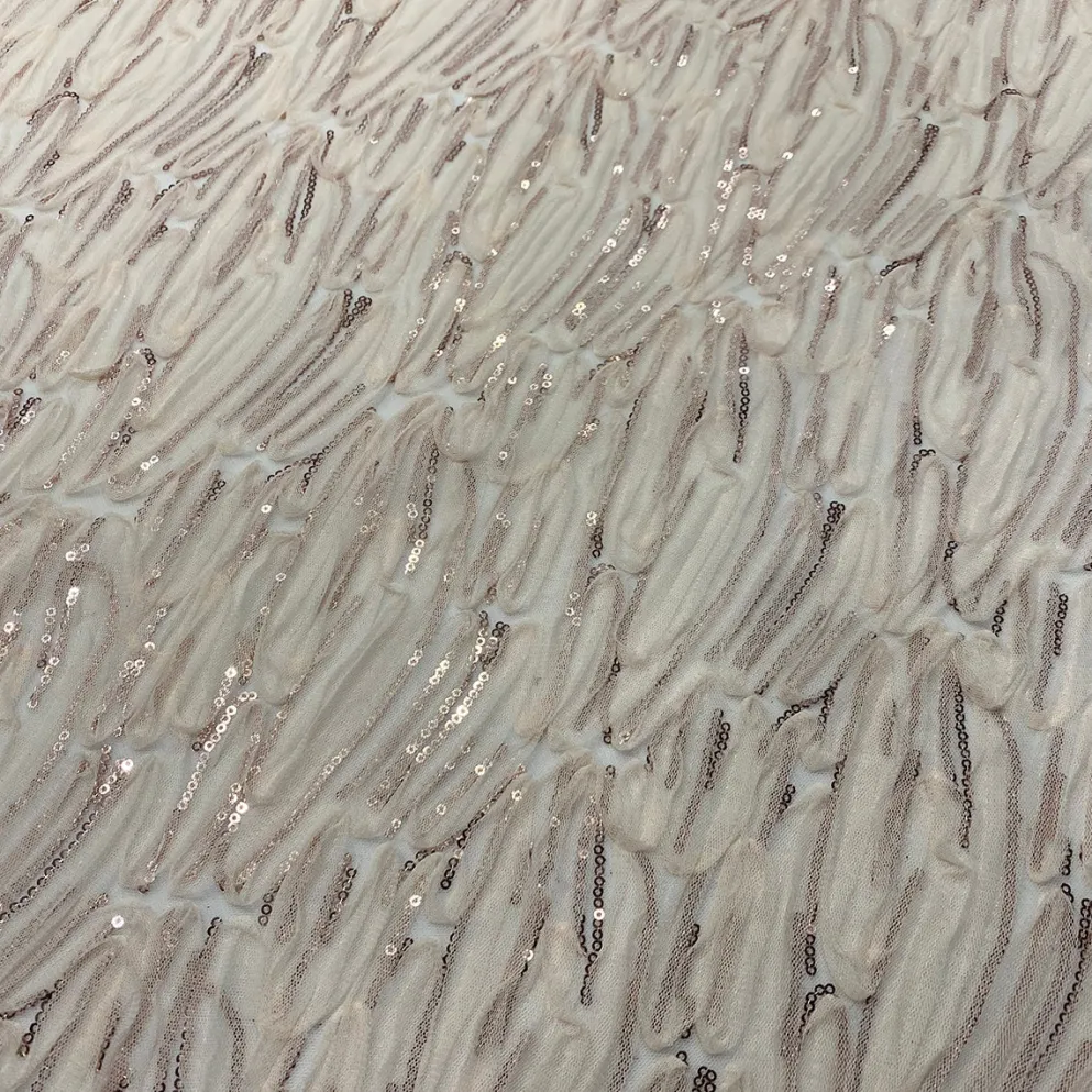 Brilliant Sheer Sequins Table Runner in Ivory