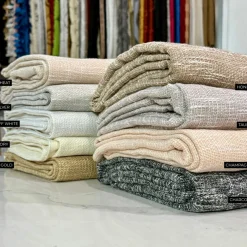 Capri Slub Linen Table Napkin in Lt Gold