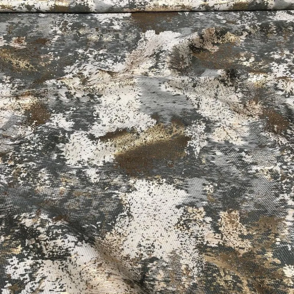 Cascade Jacquard Table Linen in Grey and Gold