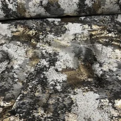 Cascade Jacquard Table Napkin in Black and Gold