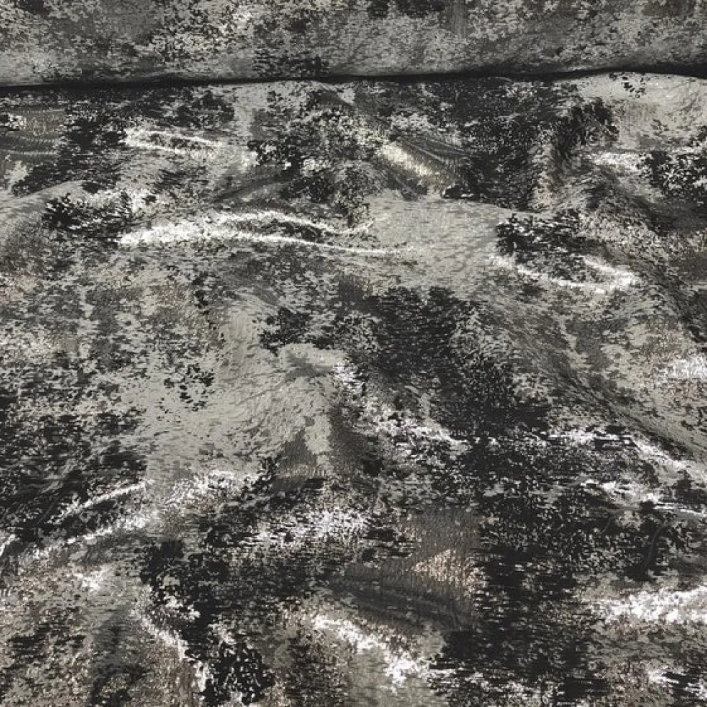Cascade Jacquard Table Napkin in Black and Silver