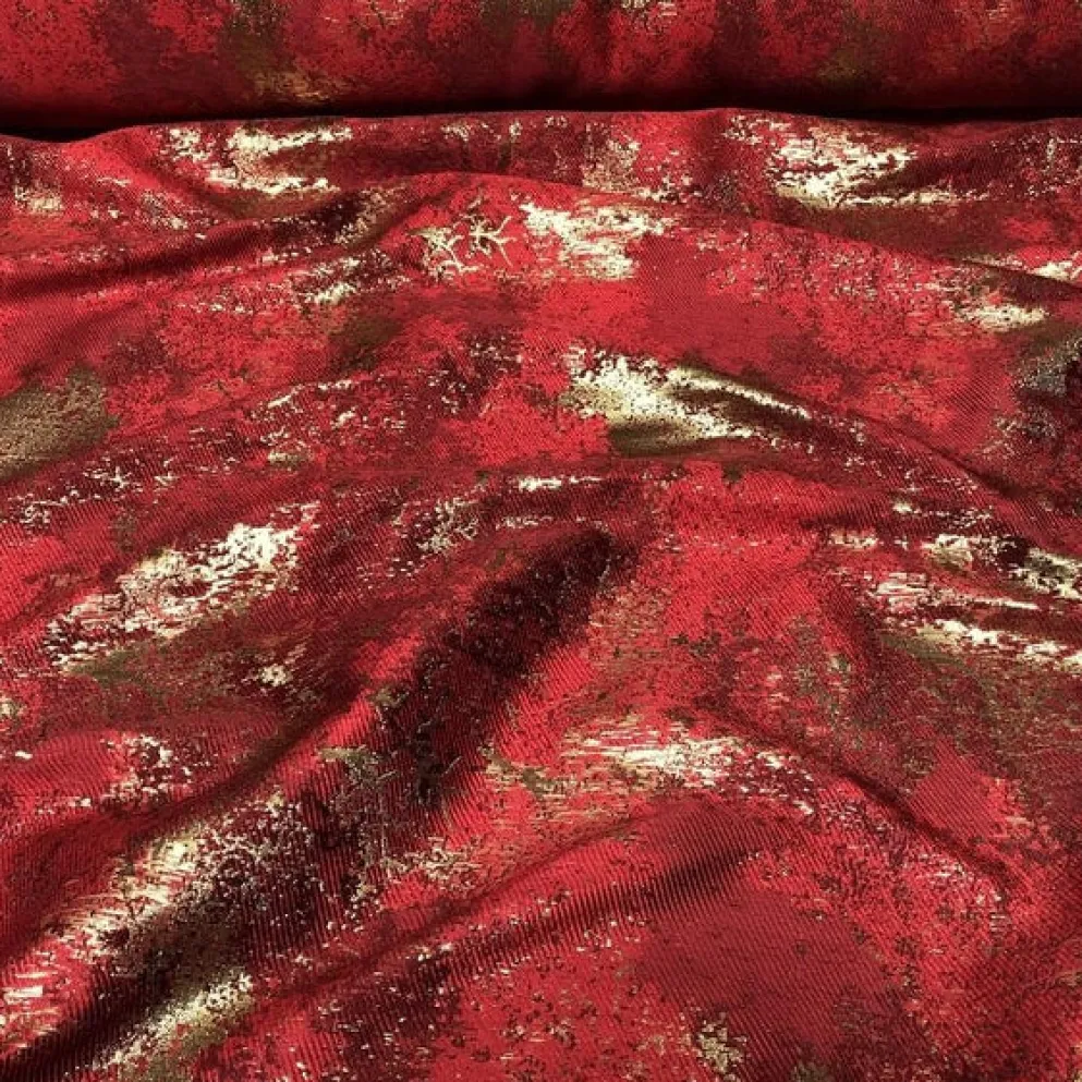 Cascade Jacquard Table Napkin in Red and Gold