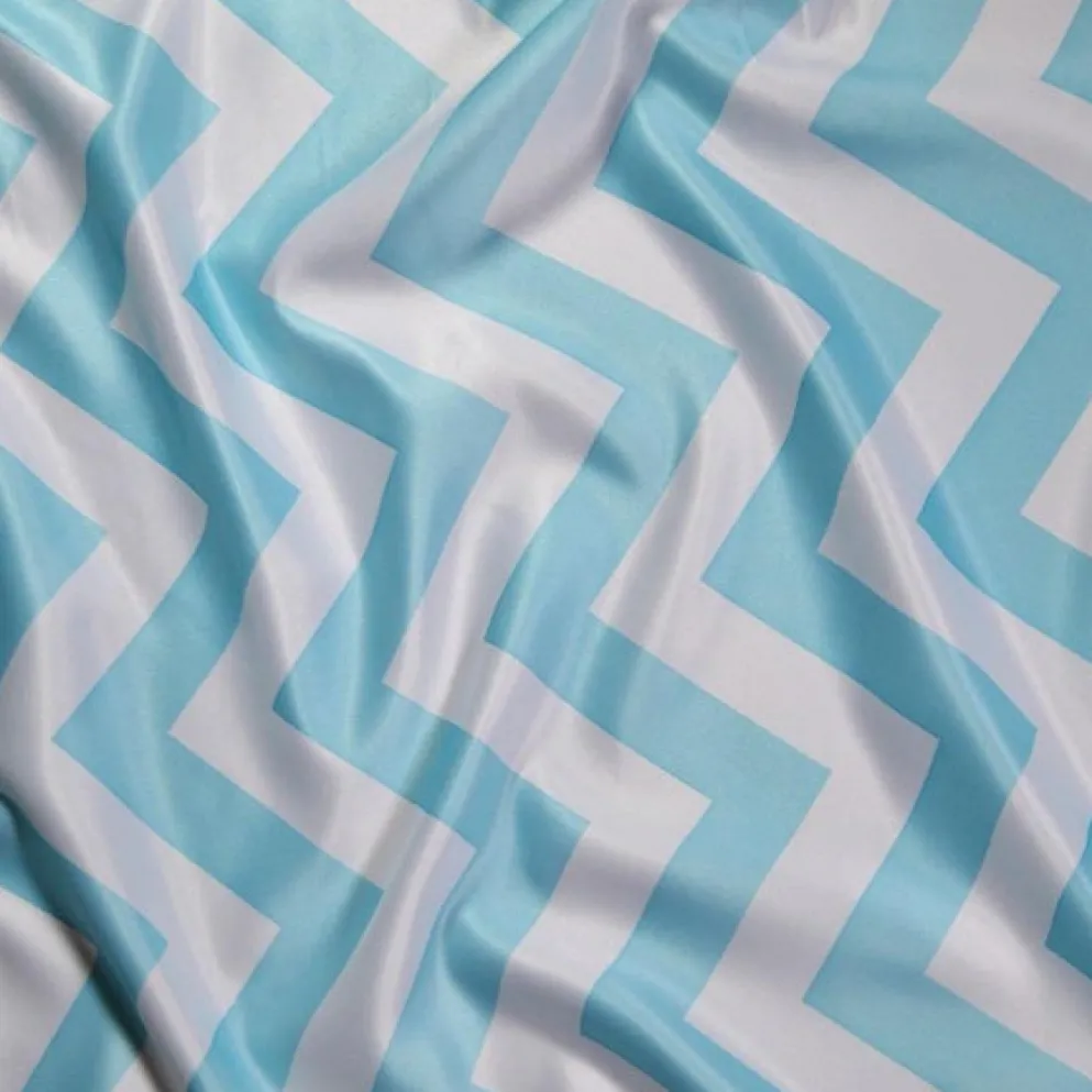 Chevron Print (Lamour) Table Runner in Turquoise and White