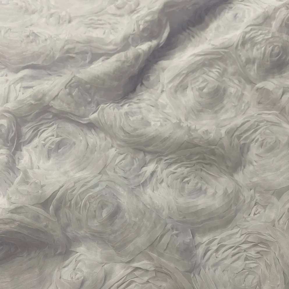 Chiffon Rose (3D) Table Runner in Ivory