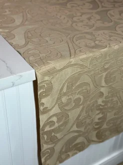 Classic Jacquard Table Linen in Champagne