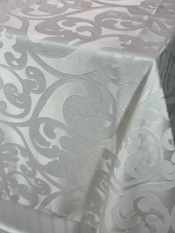 Classic Jacquard Table Linen in Ivory