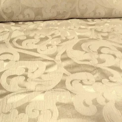 Classic Jacquard Table Runner in Champagne