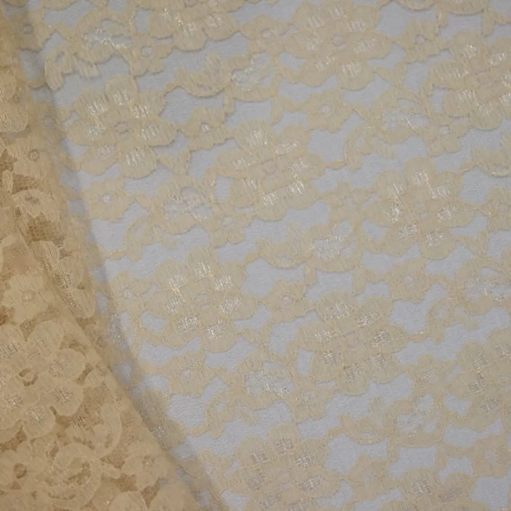 Classic Lace Table Runner in Champagne 1341