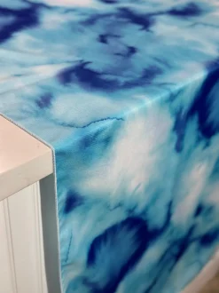 Cloud 9 (Poly Print) Table Linen