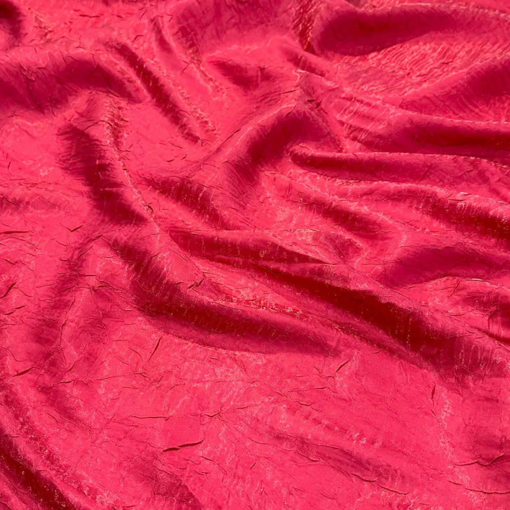 Crush Shimmer (Galaxy) Table Linen in Cerise 143