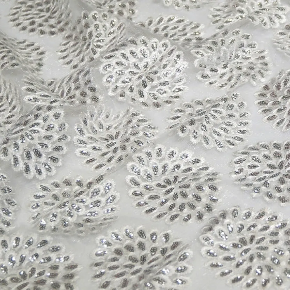 Dahlia Sequins Table Linen in White