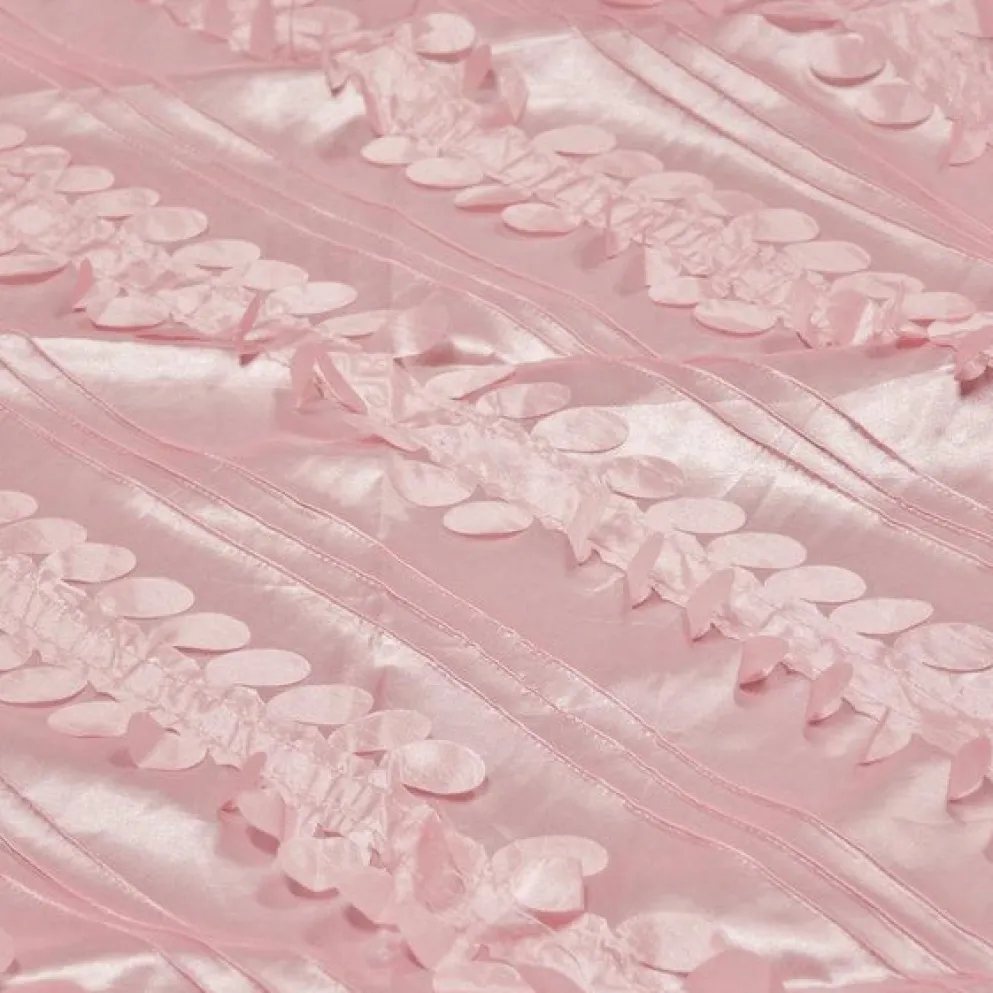 Diagonal Taffeta Table Linen in Pink Petal