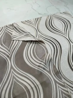 Eclipse Jacquard (Reversible) Table Linen in Silver