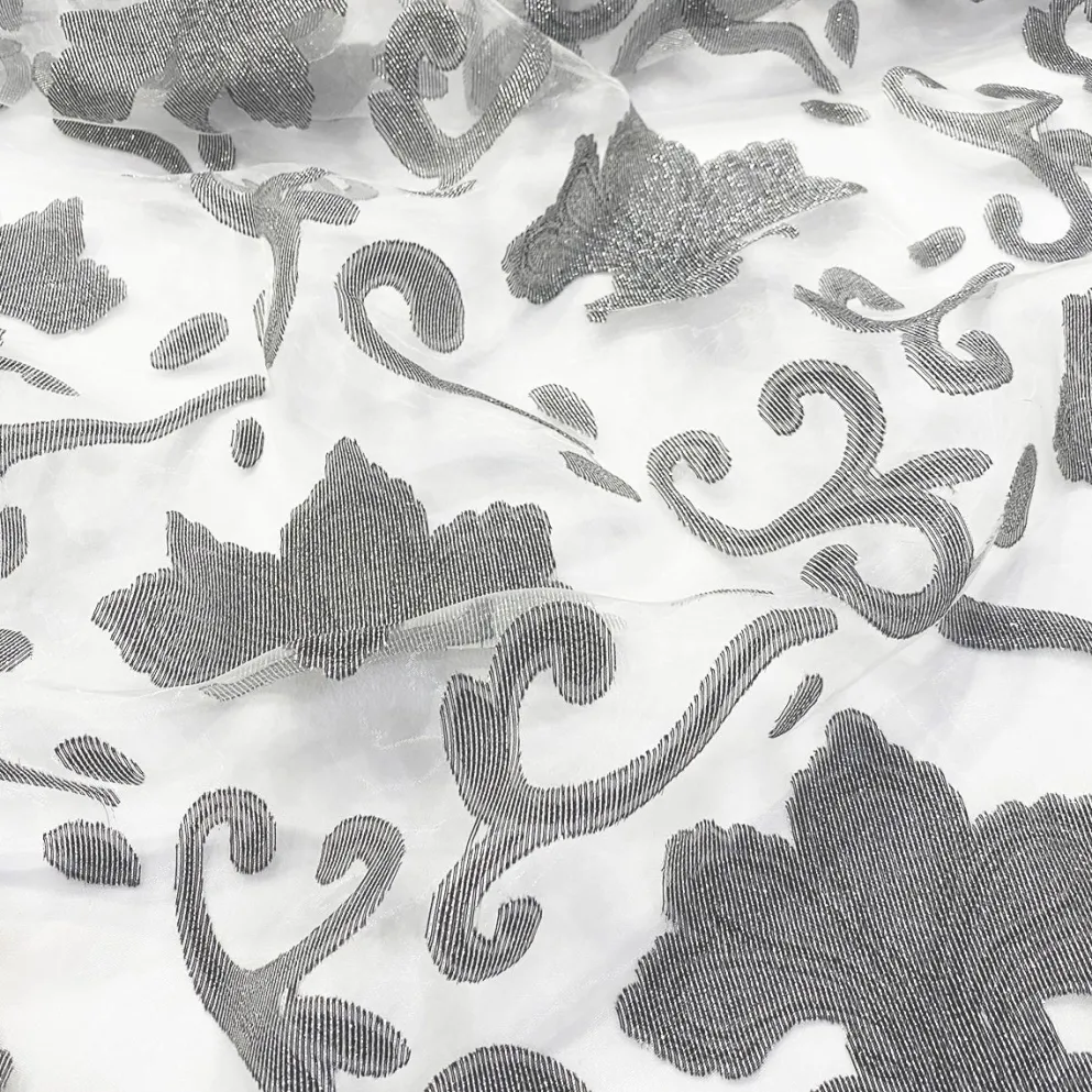 Fleur De Lis Table Linen in Silver