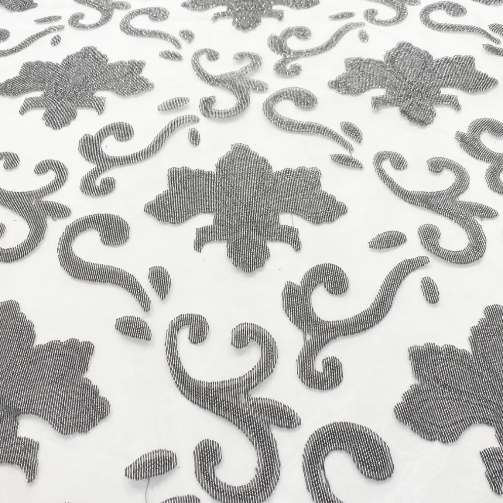 Fleur De Lis Table Linen in Silver