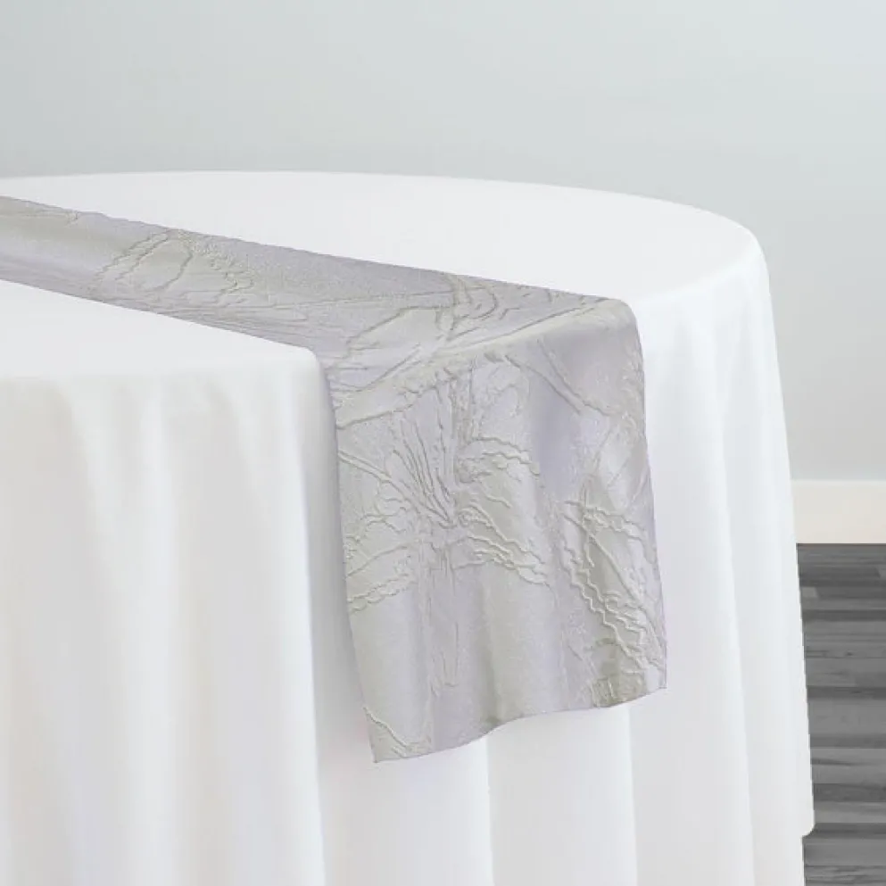 Floral Reef Jacquard Table Runner in Ivory