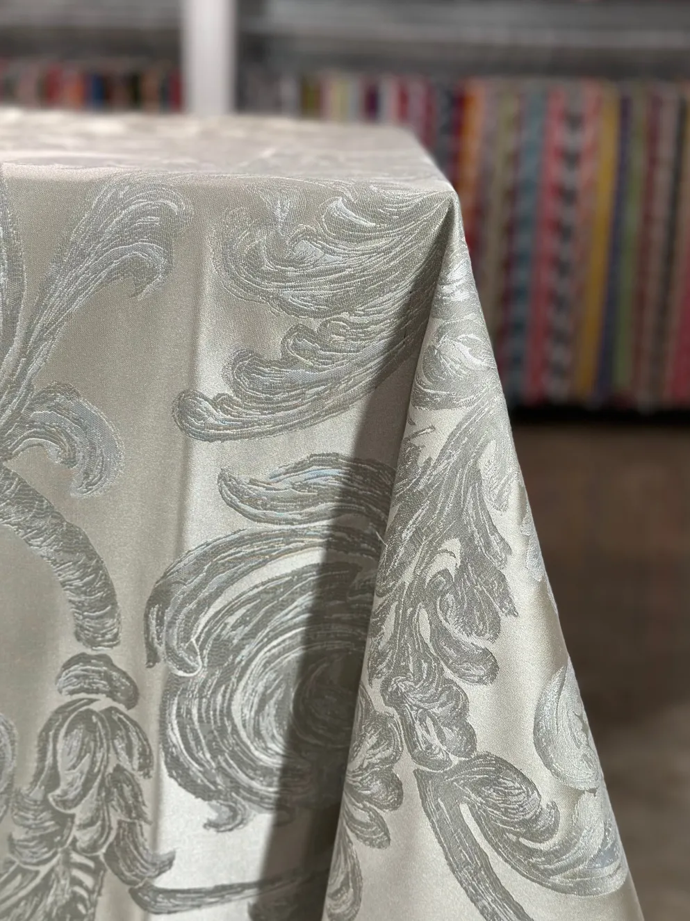 Florence Jacquard Table Linen in Silver and Grey