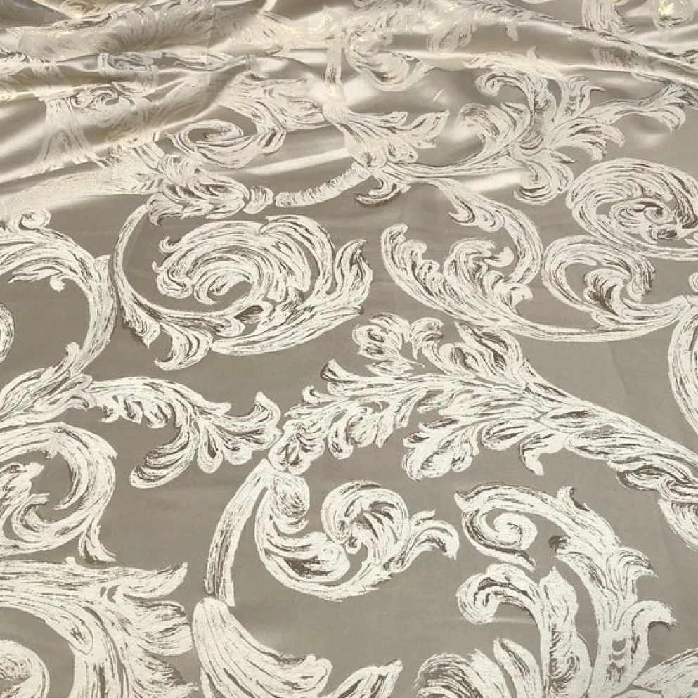 Florence Jacquard Table Linen in Gold