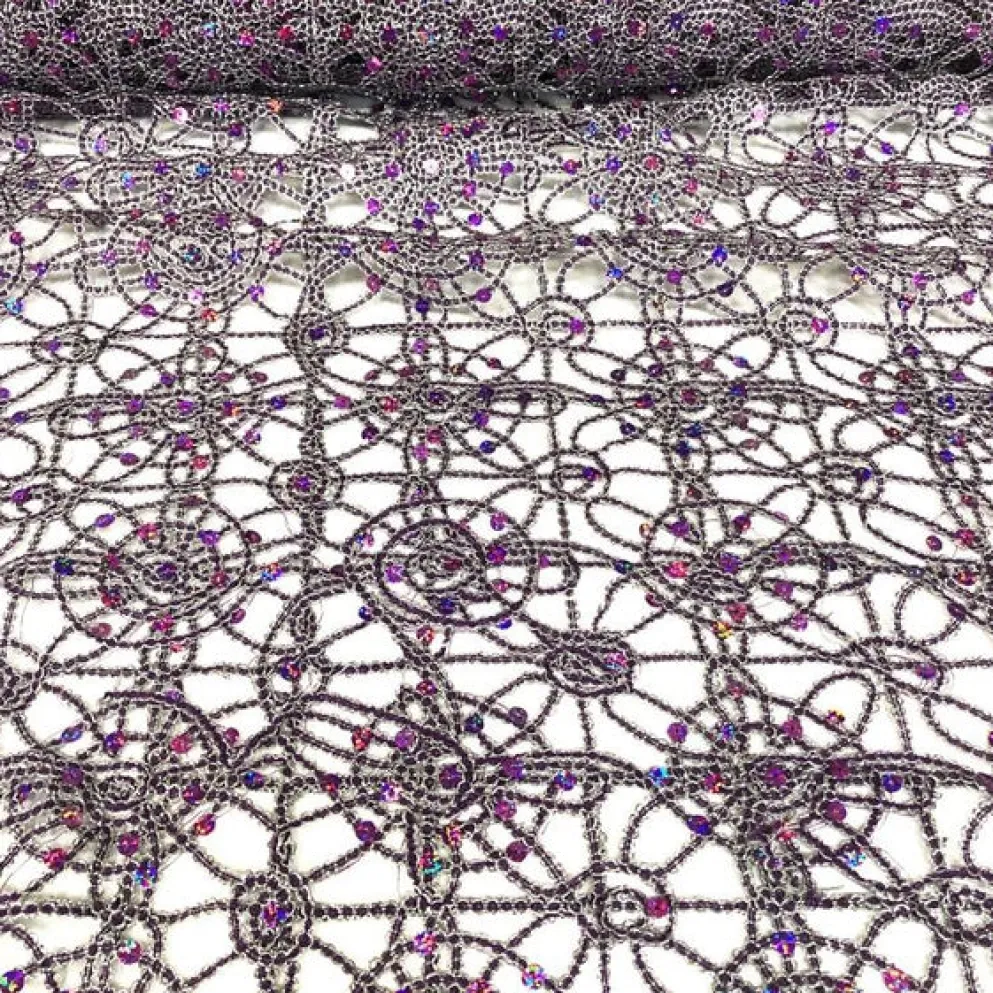Flower Chain Lace Table Linen in Purple and Silver
