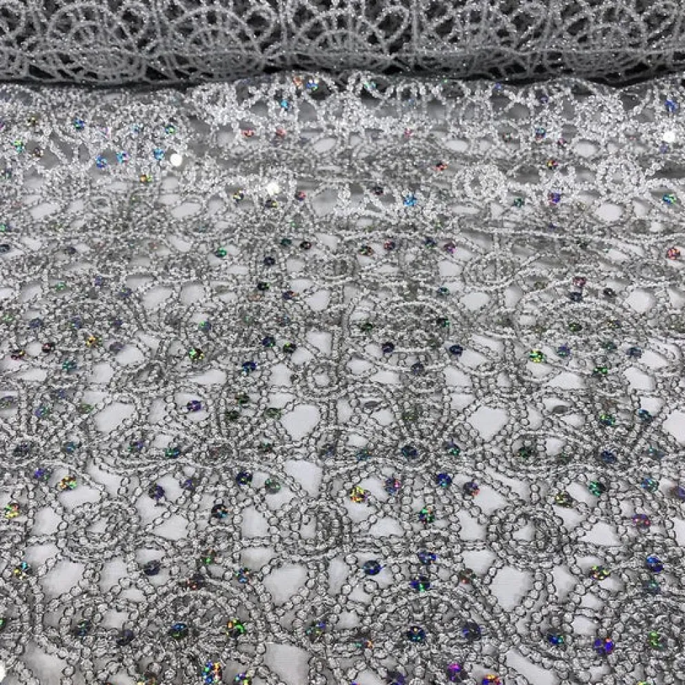 Flower Chain Lace Table Runner in Silver and White