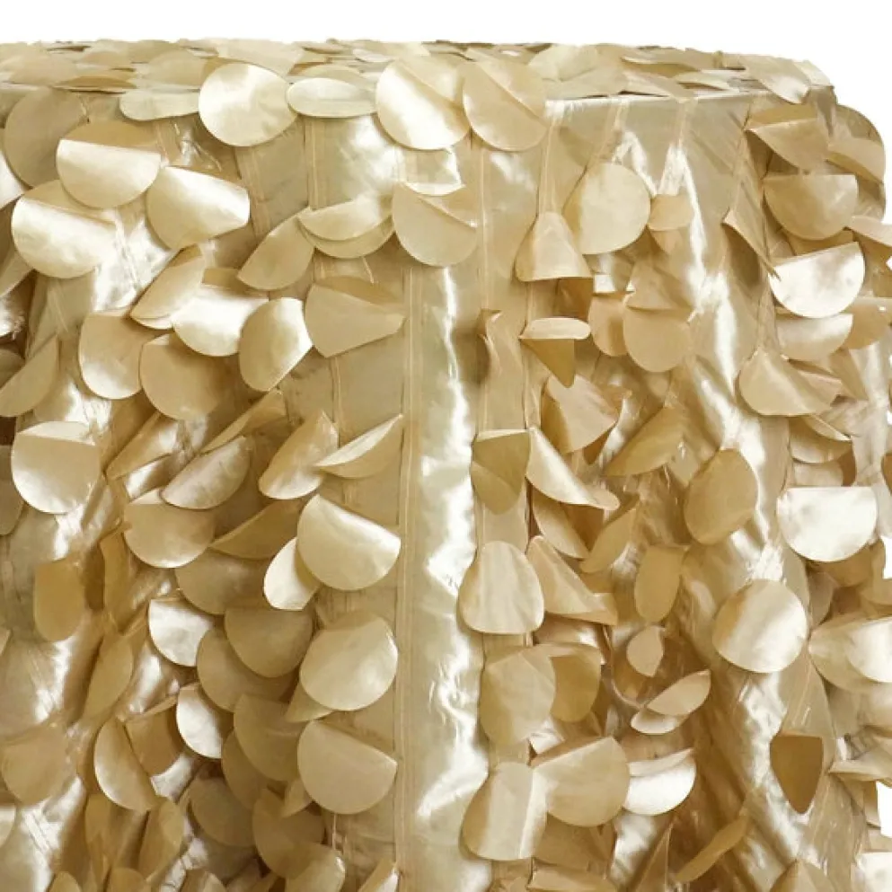 Funzie (Circle Hanging) Taffeta Table Linen in Champagne