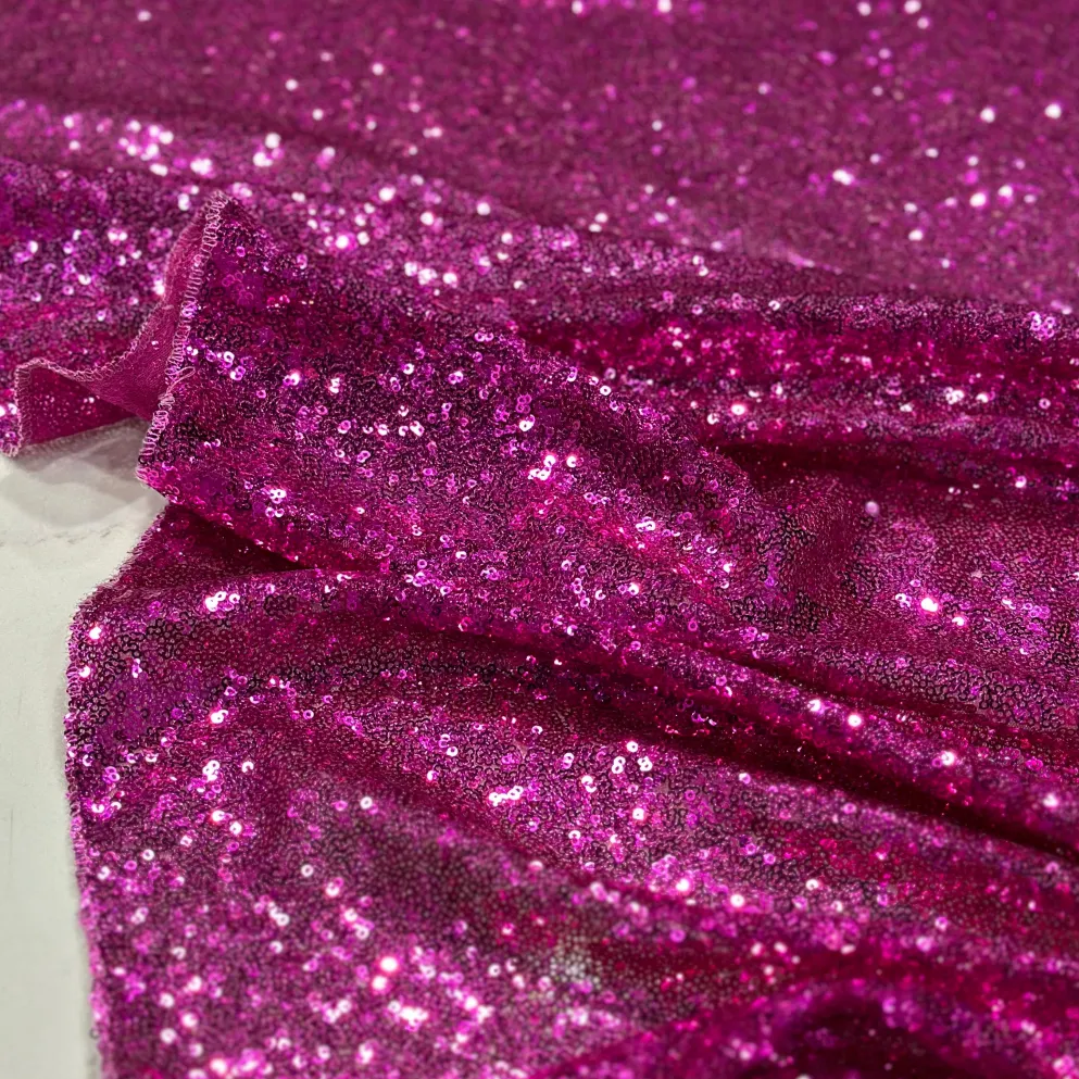 Glitz Sequins Table Linen in Fuchsia