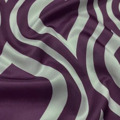 Groovy Print (Lamour) Table Runner in Plum