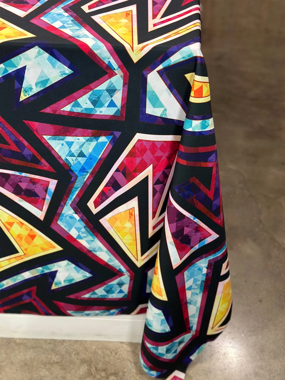 Ikon (Poly Print) Table Linen