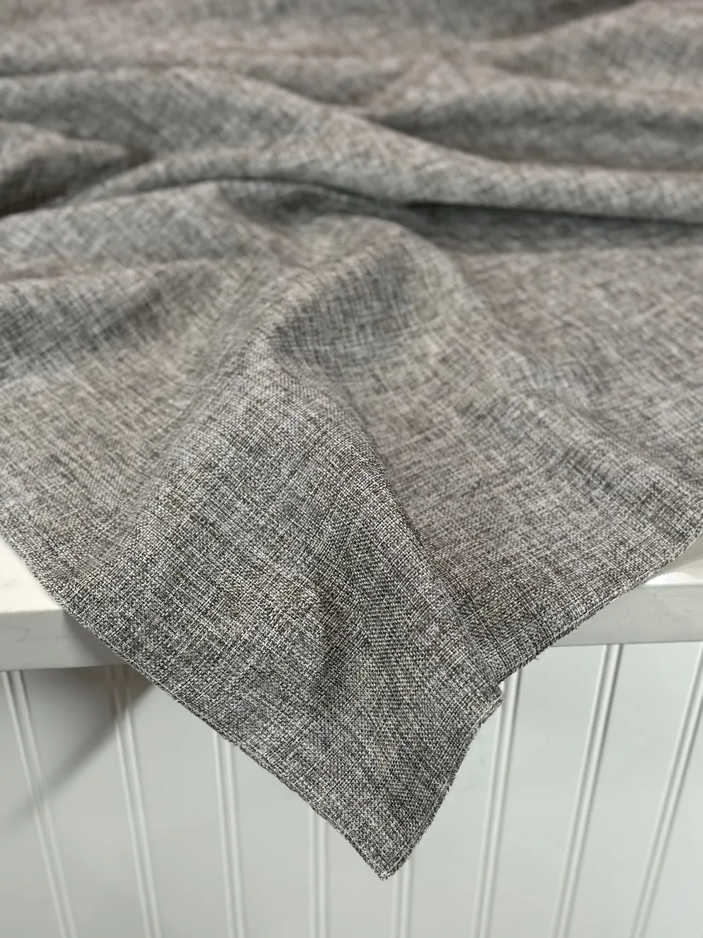 Imitation Burlap Table Linen in Charcoal