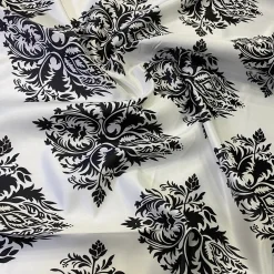 Lamour Prints Table Runner in Classic Damask