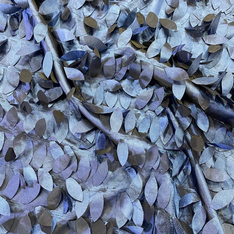 Leaf Hanging Taffeta Table Linen in Navy