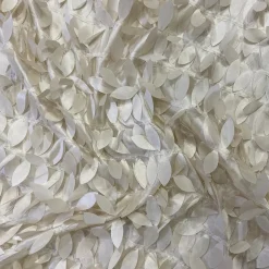 Leaf Hanging Taffeta Table Runner in Ivory