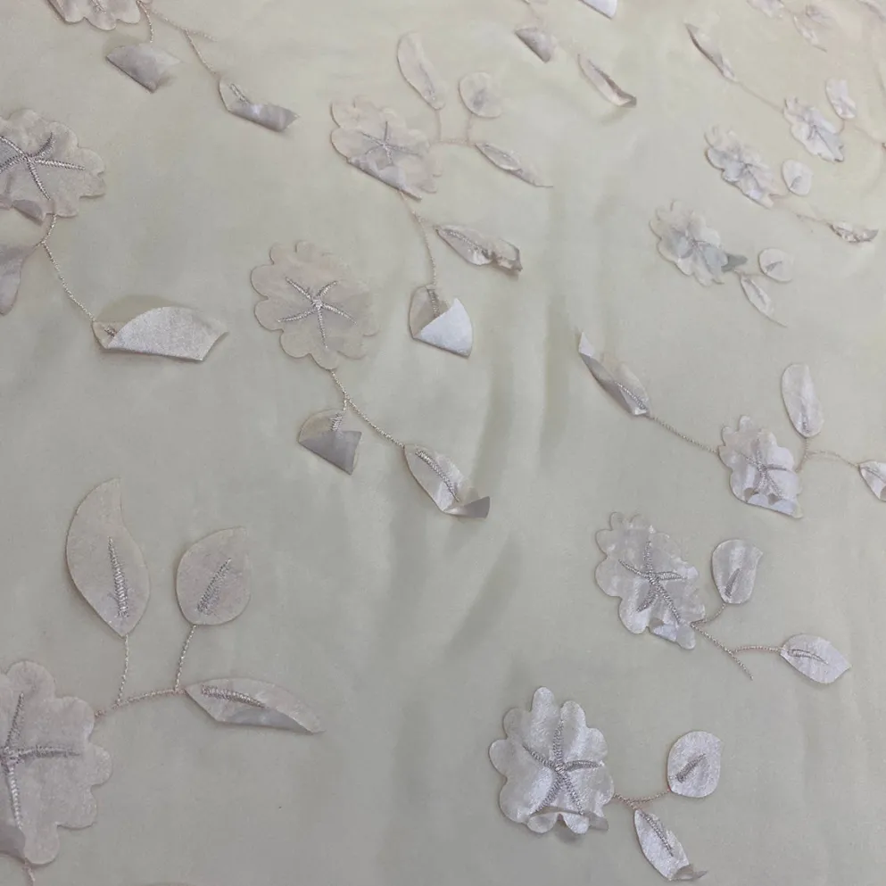 Lily Petal Table Runner in Blush