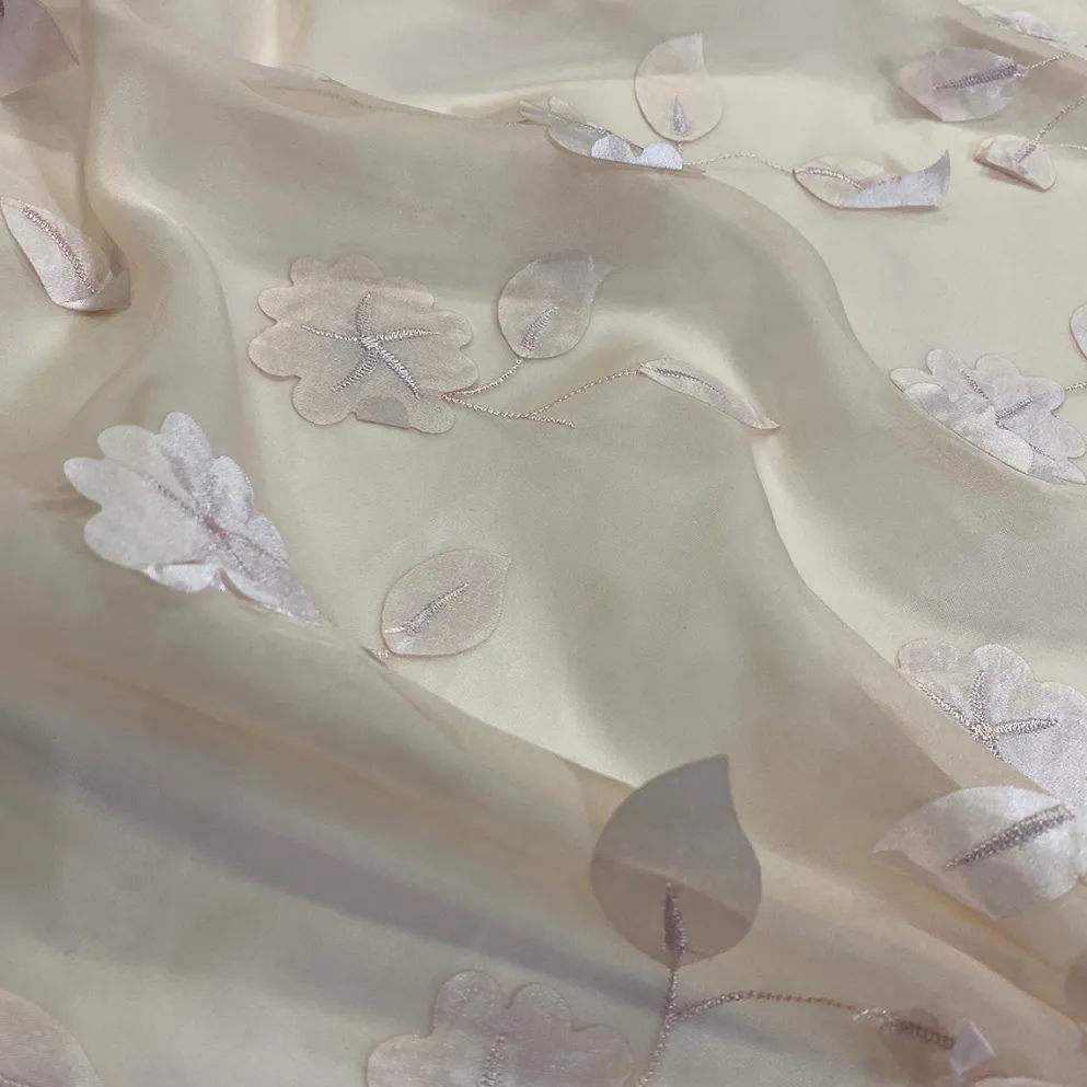 Lily Petal Table Runner in Blush