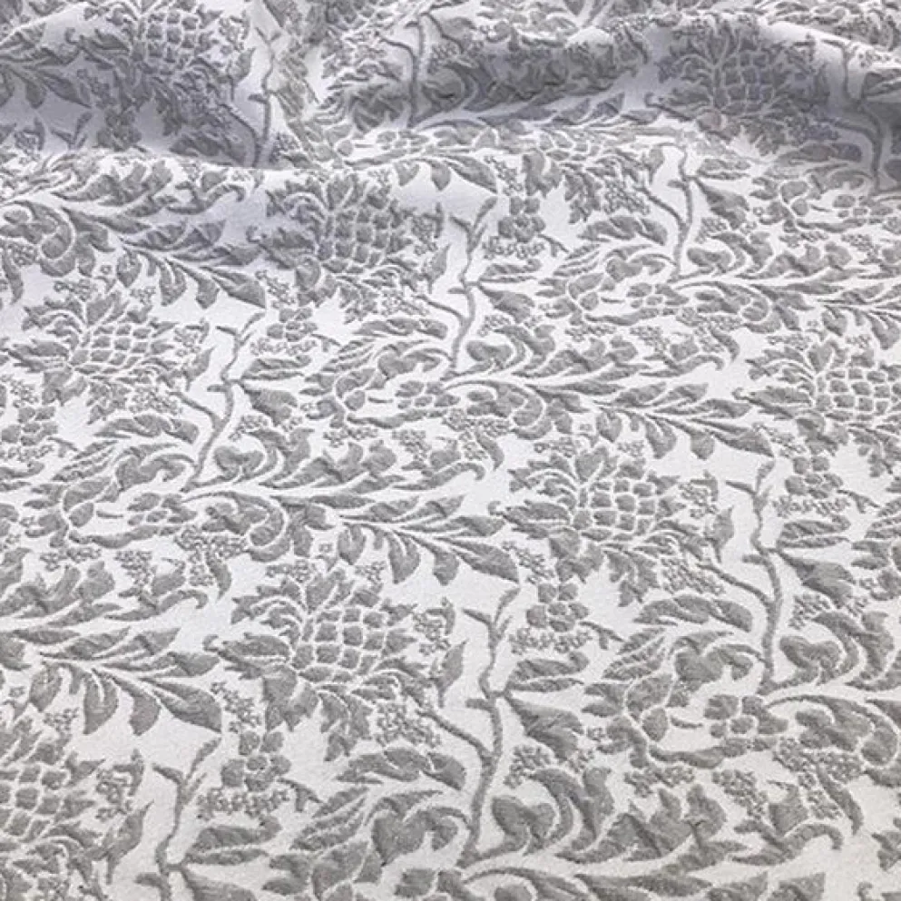 Lucia Jacquard Table Linen in Silver