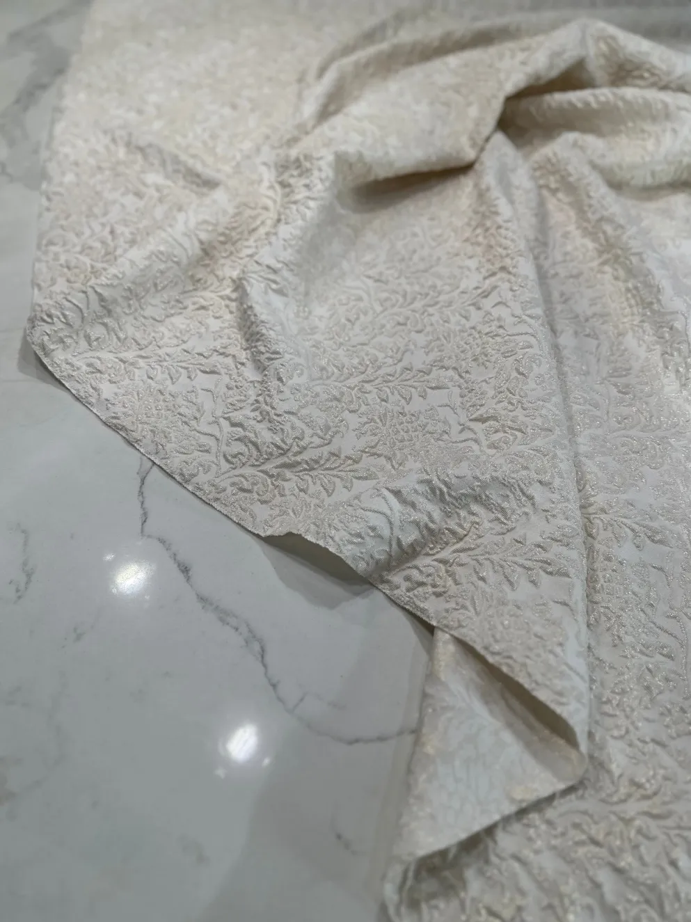 Lucia Jacquard Table Linen in Ivory